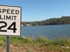 A committee at the Lake Wildwood gated community has voted to lower the speed limit to 24mph.